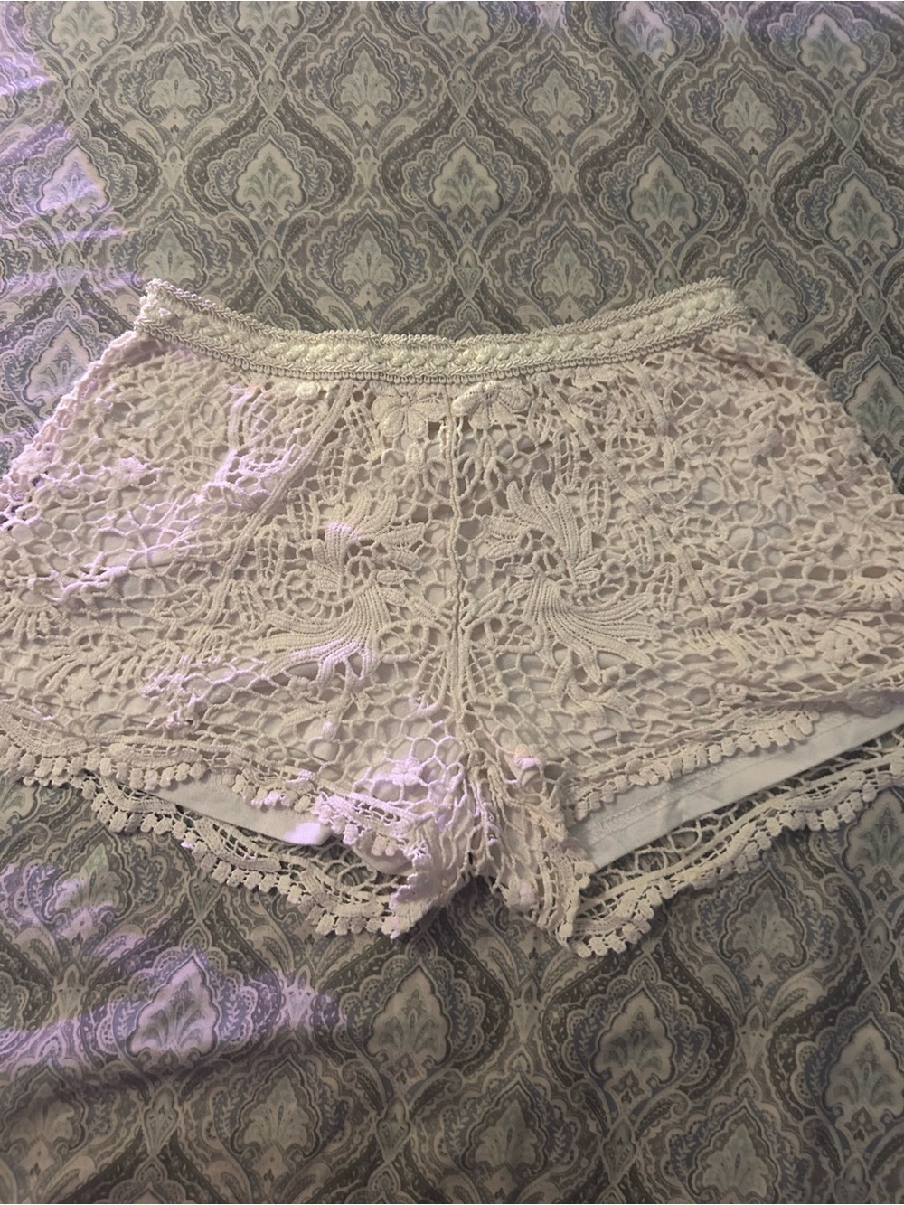 Mossimo White Crochet Lace Shorts | Size S | Boho Coquette